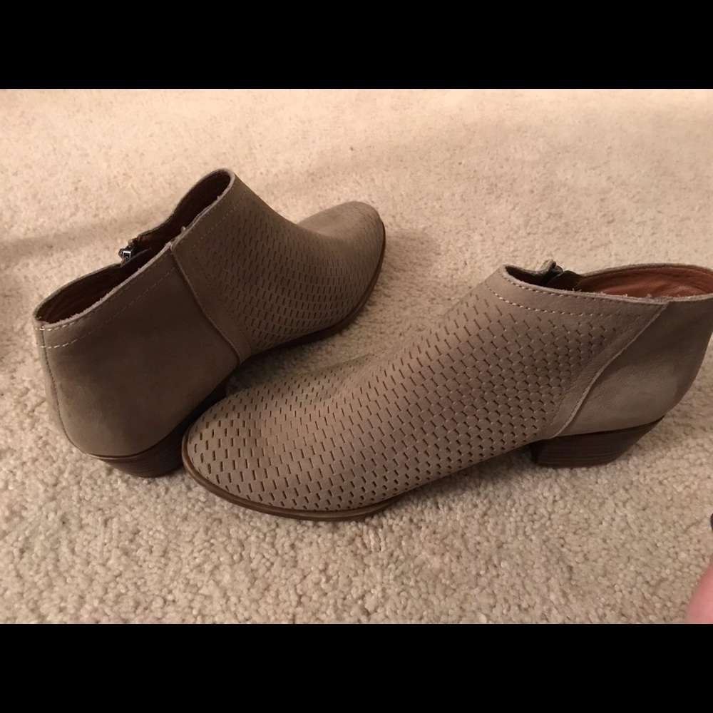 Lucky Brand Ankle Booties